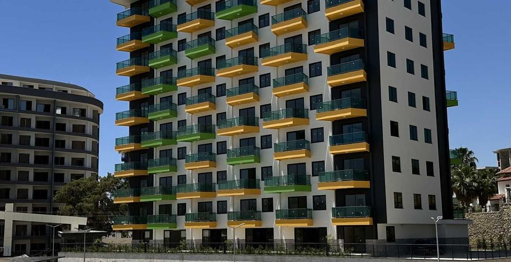 Квартира 1+1 в новом жилом комплексе в окружении сосновых лесов Турция