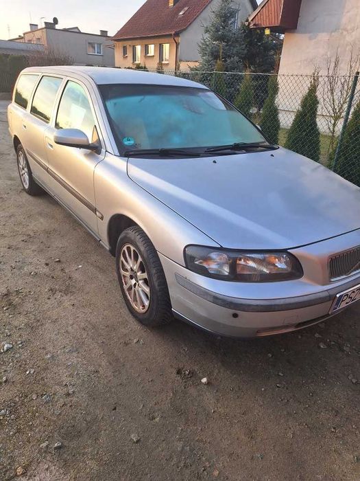 Volvo V 70 2002r. 2.4B Manual