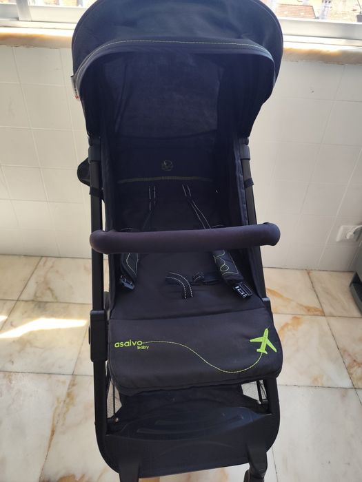Carrinhos de passeio e andador de bb