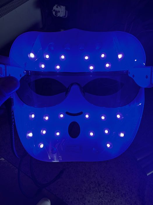 Маска для обличчя\ світлова маска LED Light Therapy Mask Reakoo