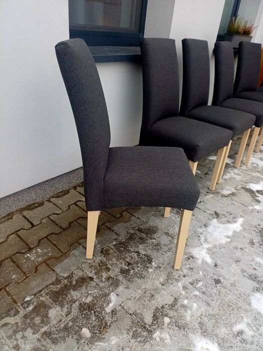 Krzesła masywne w nowym obiciu