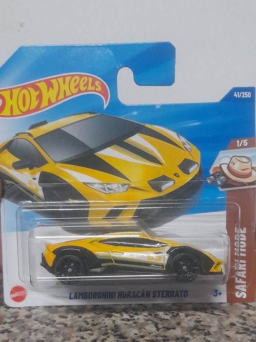 Lamborguini huracan sterrato hot wheels