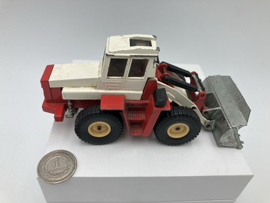 Siku v270 1:55 Zettelmeyer Europ L2000 biała