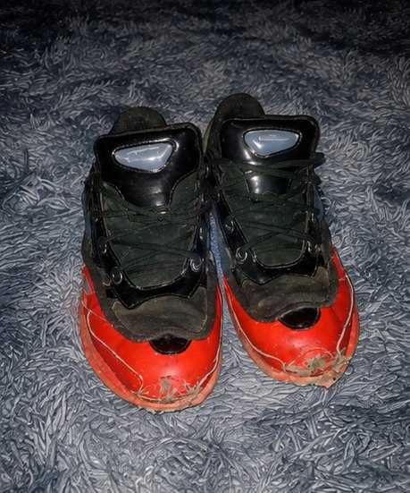 продаються кросівки від бренду adidas raf simons ozweego