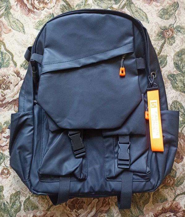 Рюкзак міський чоловічий водовідштовхуючий з USB