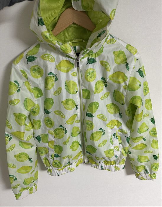 Дитяча курточка.