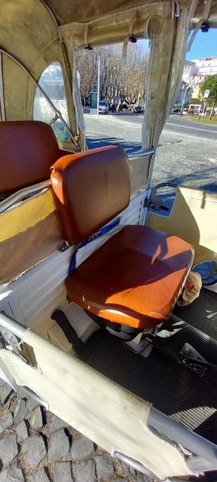 Piaggio APE 200 Tuk-Tuk