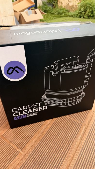 Limpador de carpete novo