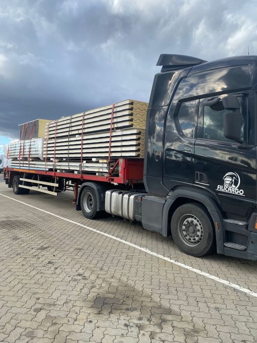 Entrega Painel sandwich até 15 metros comprimento