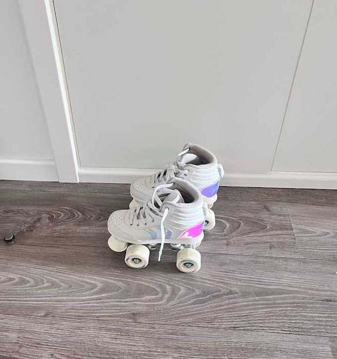 Patins de 4 rodas menina – Decathlon – Tamanho 33