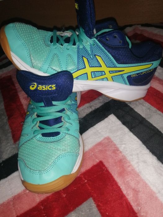 Кросівки нові не ношені