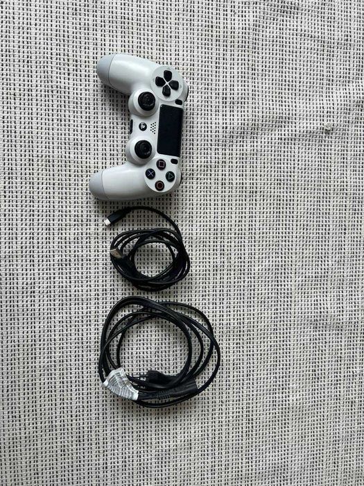 Sony Playstation 4, PS4 Slim Дефектна