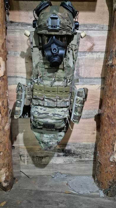 Вішак для бронежелета