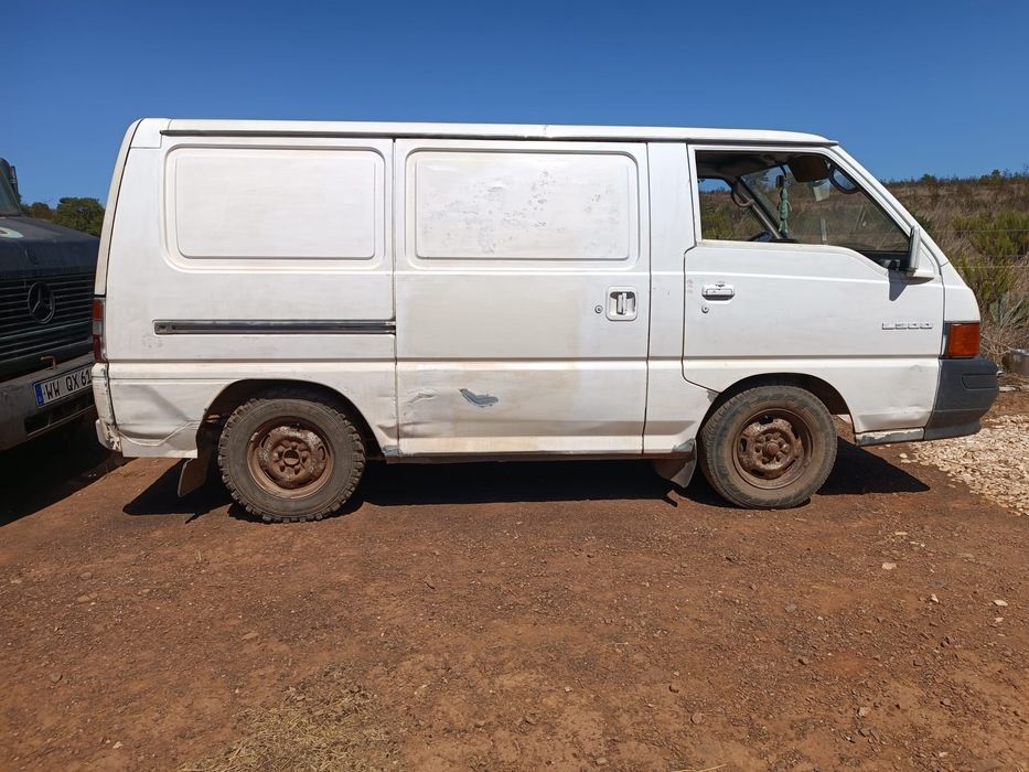 Mitsubishi l 300