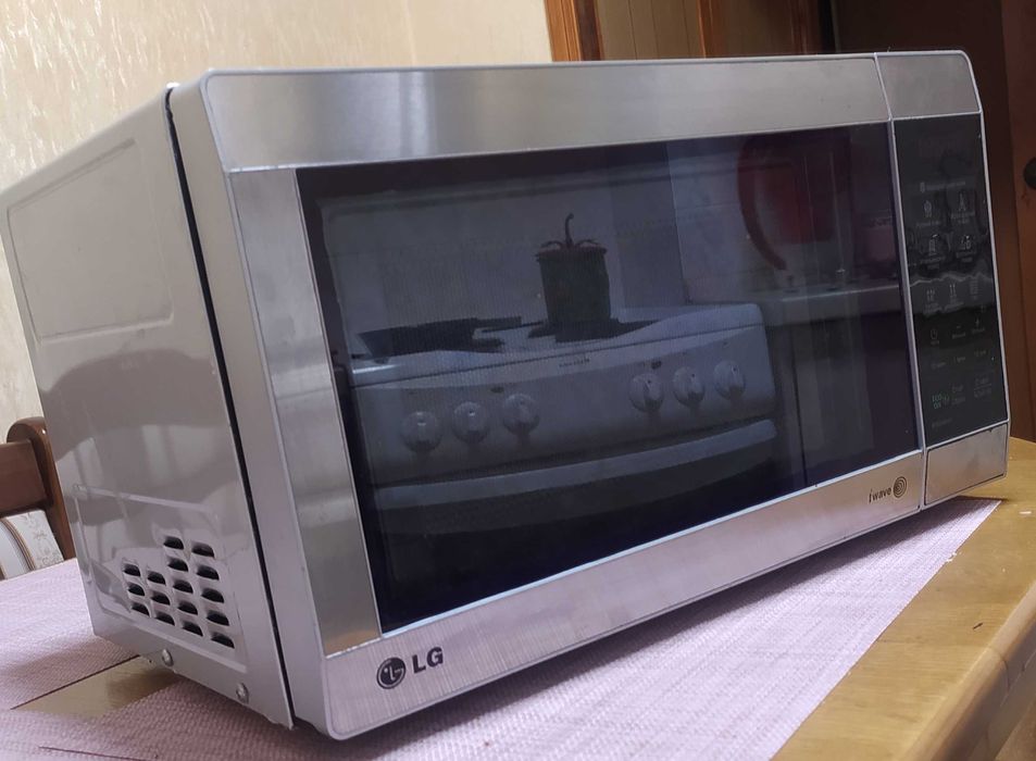 микроволновка LG