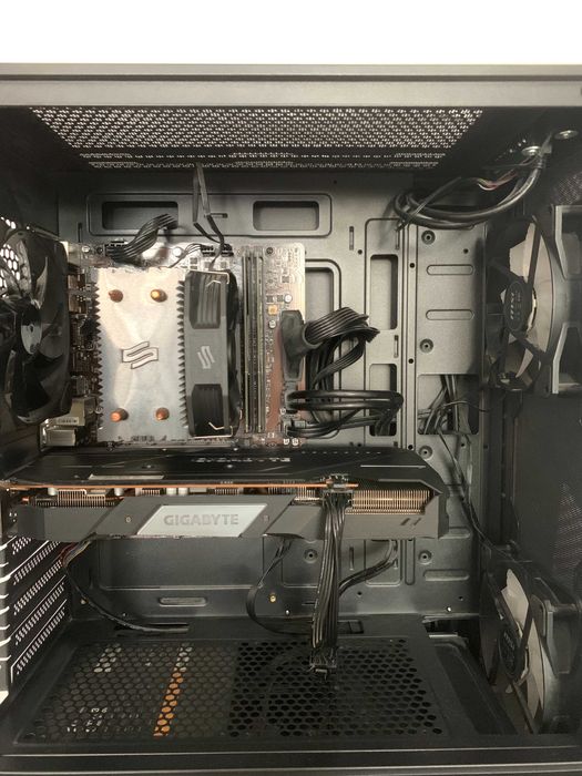 Komputer Intel Core I5 10400F 2 .90 GHz 16 GB RX 5500 XT