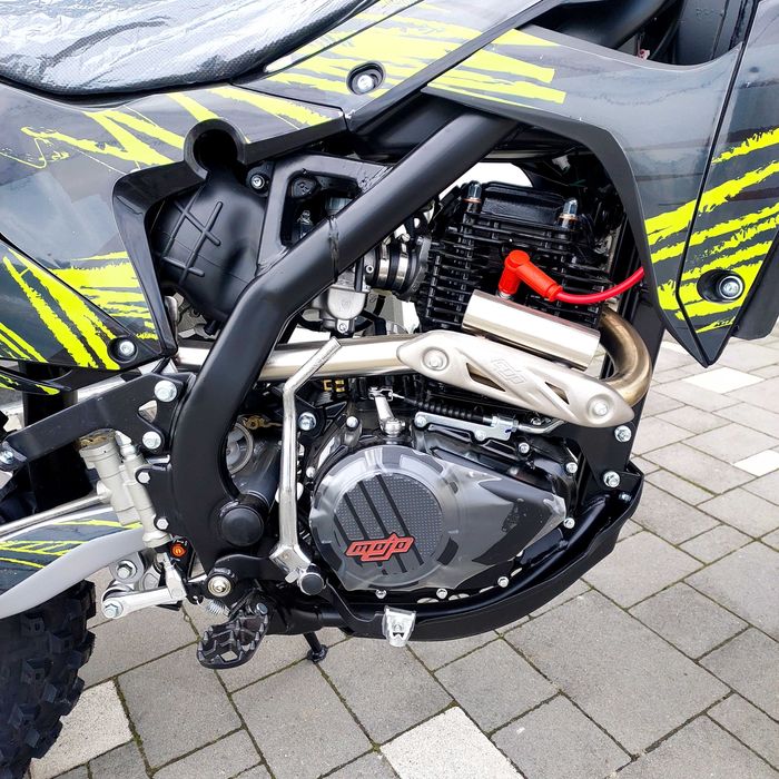 Мотоцикл BSE J4, 300 см3, 25 к.с., додатковий бак, гарантія, доставка