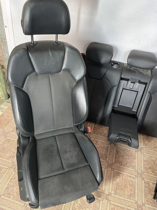 Комплект сидений Ауди Q5 2017 год