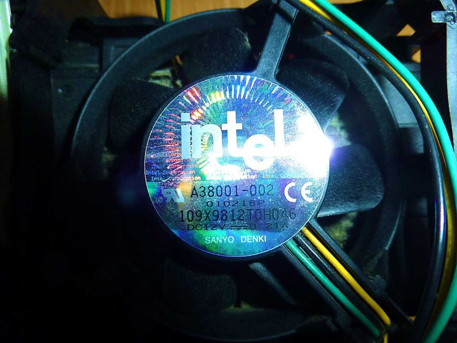 РЕТРОГЕЙМЕРСКИЙ процессор для ПК INTEL PENTIUM 4 2,2 GHz s478, Кулер, Радиатор, Рамка, Мануал