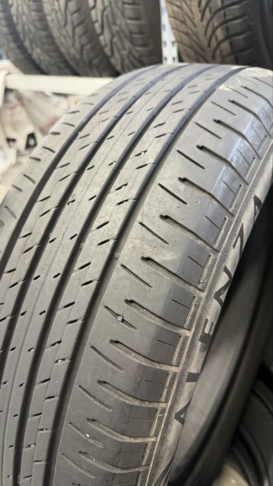 Літні шини б.у Bridgestone Alenza H/L 33 225/60 R18 Склад шин