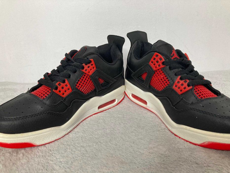 Buty Nike Jordan rozmiar 40 długość wkładki 25,cm