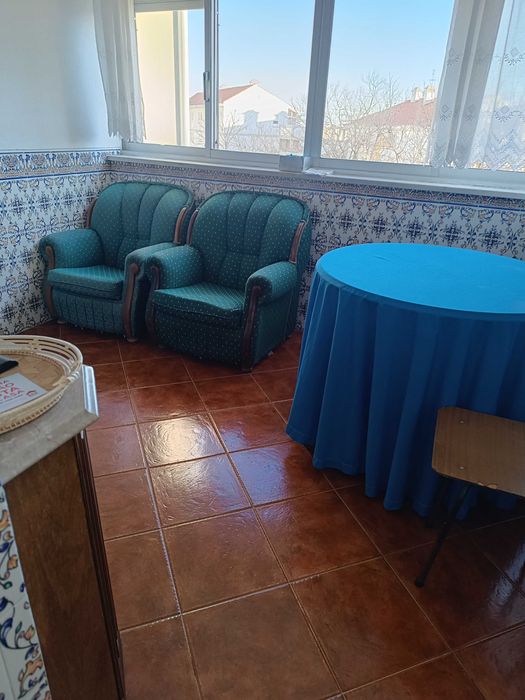 Quarto para alugar a estudante