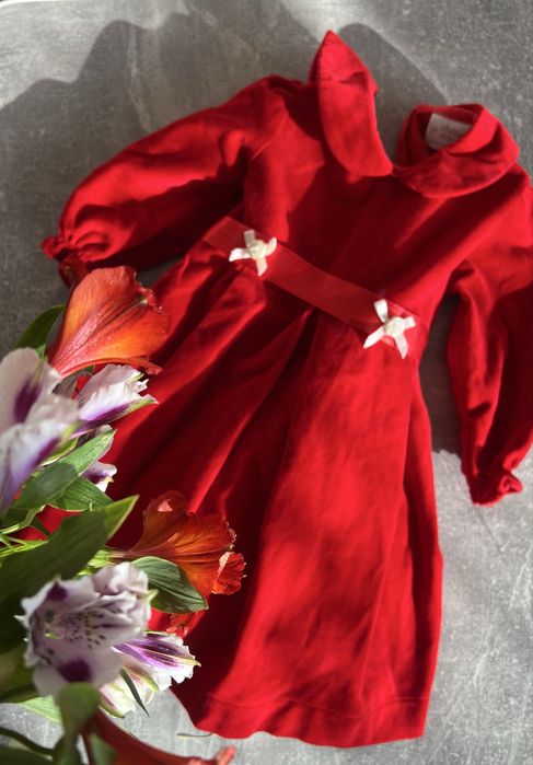 Червоне плаття 74-80 р