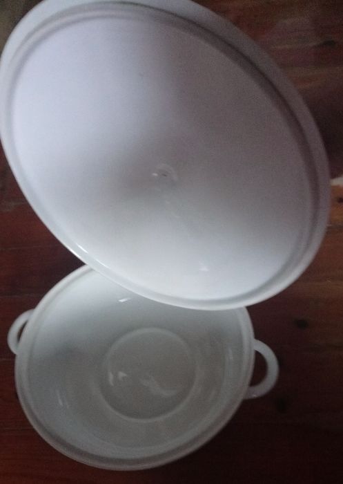 Terrina Porcelana SPAL com tampa (ou Travessa ou Saladeira) NOVA
