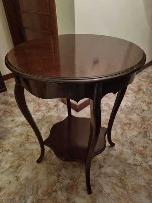 Mesa redonda de apoio