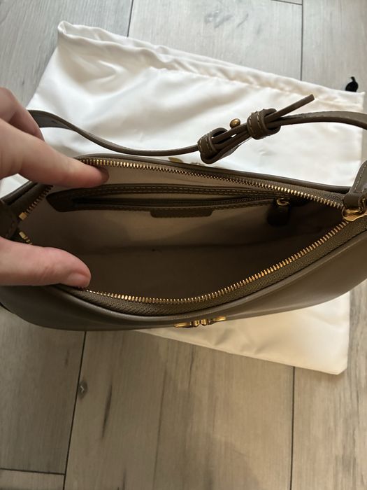 Torebka half moon Pinko khaki