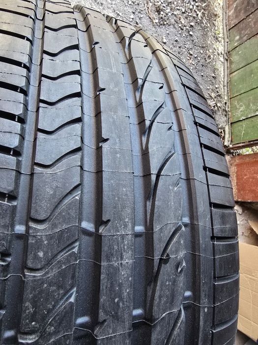 bridgestone dueler h/p sport 255/50 r19 103v
