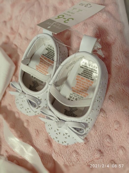 Zestaw na chrzest, sukienka, buciki, opaska i spinki