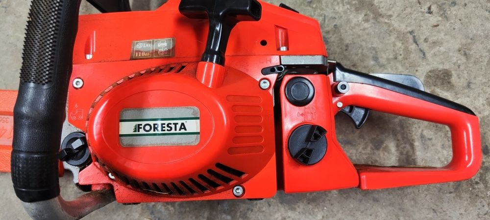 Продається бинзопилка