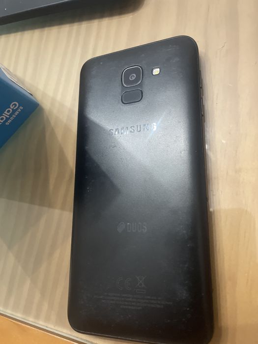 Samsung  Galaxy J6