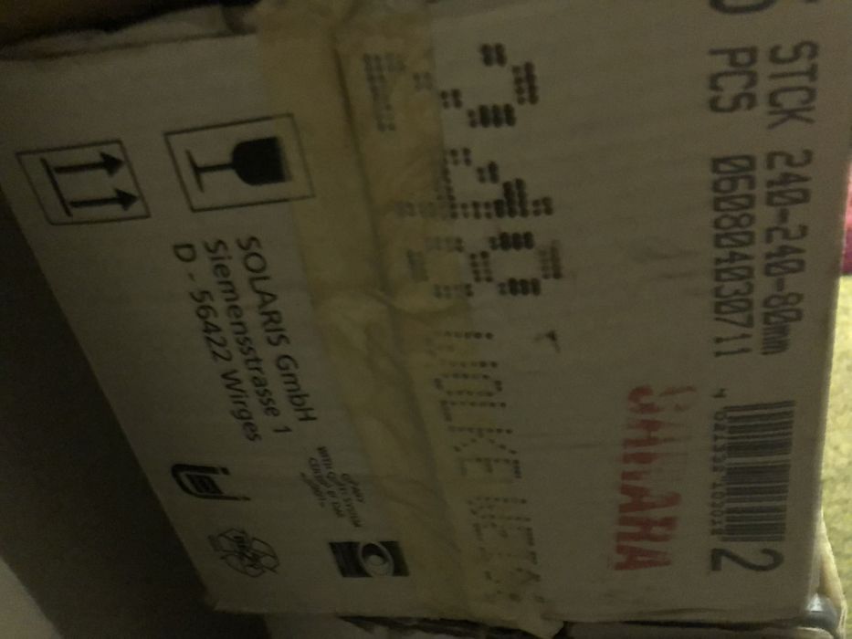 Luksfery 240x240x80 mm, ok. 26-28 szt.