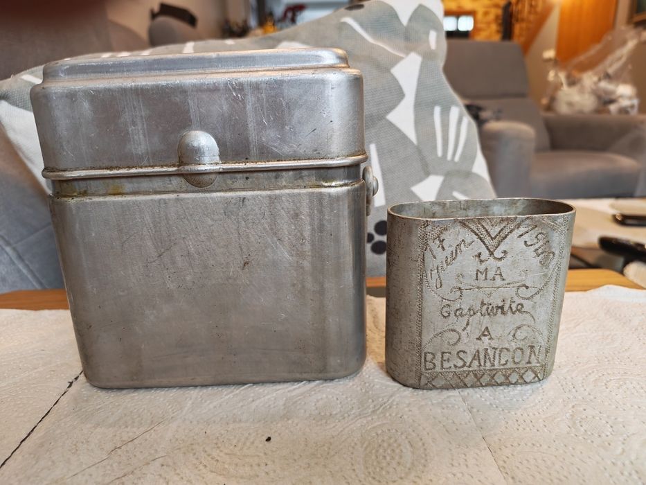 Zestaw menażka i kubek Francja