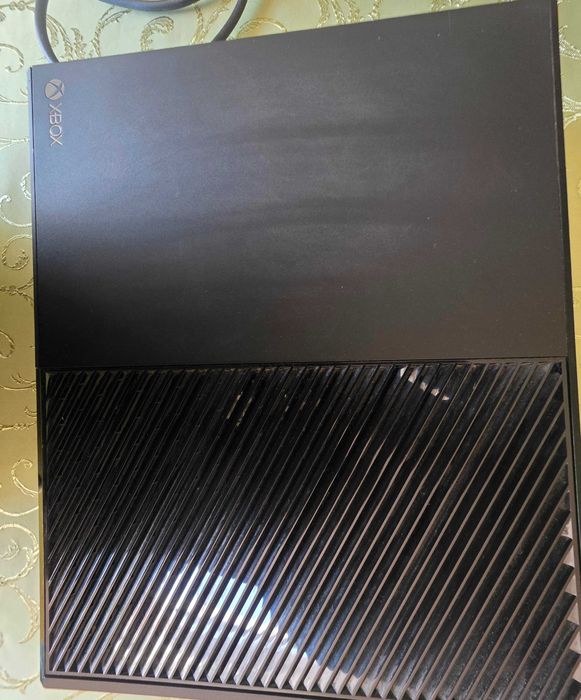 Konsola xbox one czarna pad