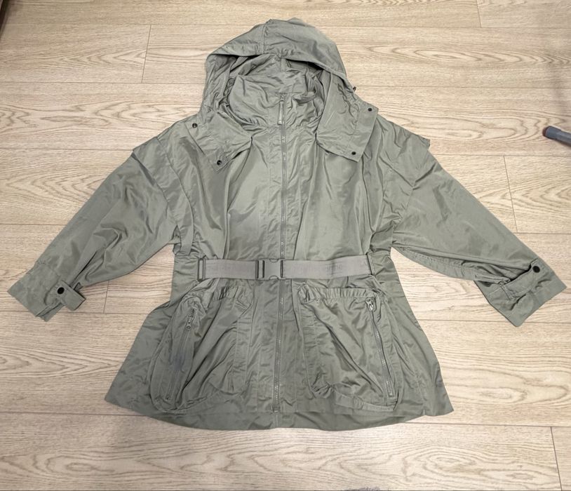 Вітровка Adidas by Stella McCartney, р. 38
