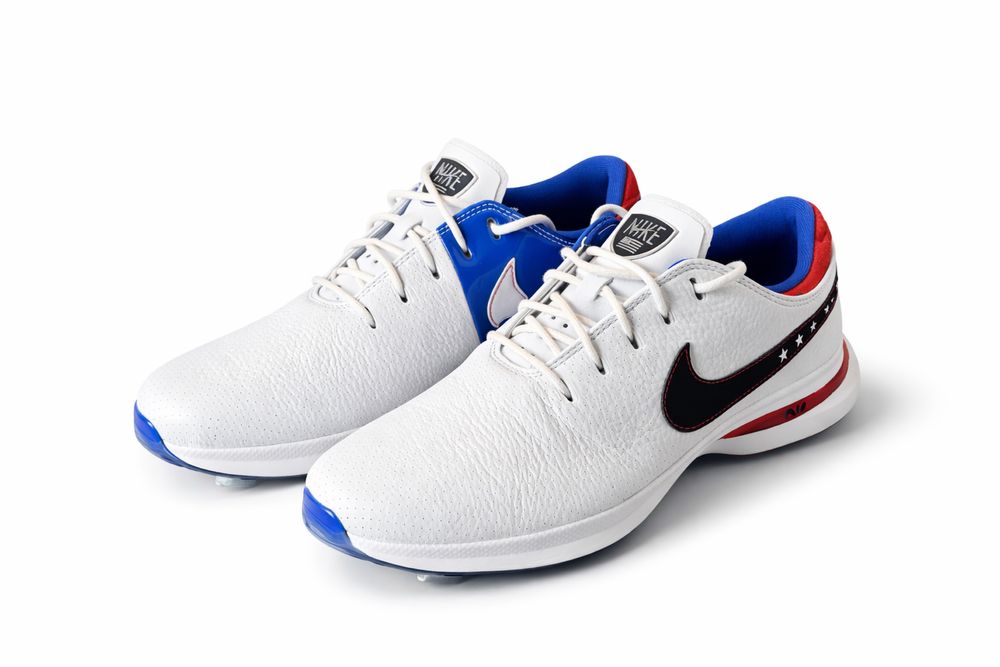 Кросівки чоловічі Nike Air Zoom Victory Tour 3