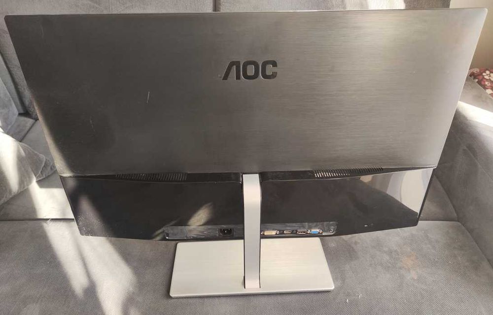 AOC Q3279VWFD8 32" cale 2560x1440 VA 75Hz