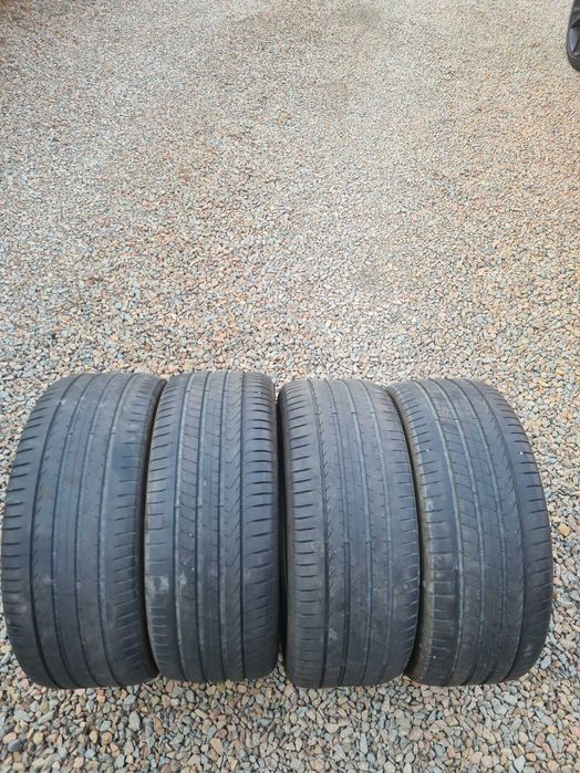 4st Pirelli Cinturato P7 235/40/R19 96W  2025r
