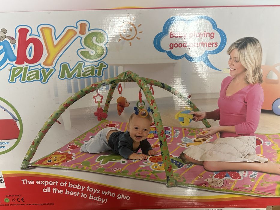 Розвиваючий килимок для малюків