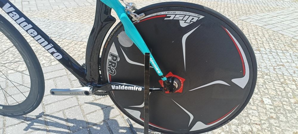 Bicicleta contra relógio Valdemiro