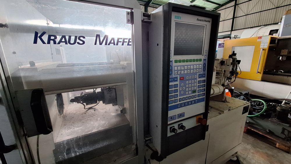 Maquinas de injeção plastico Krauss maffei