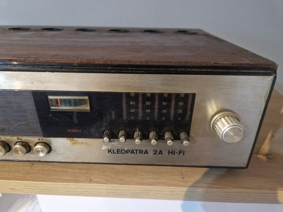 tuner radiowy Unitra DIORA Kleopatra 2A – model TSH-402A.