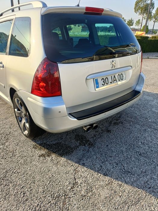 Vendo ou troco por algo do meu agrado  aceito propostas se não tem interesse não perca seu tempo nem faça gastar o meu sem pressa em vender!!