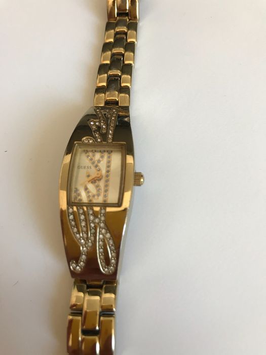 Relógio Dourado da Guess