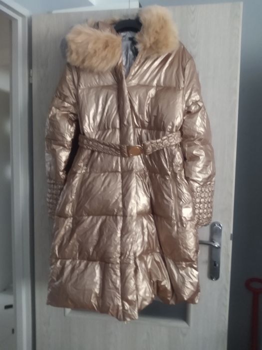 Nowa dłuższa złota kurtka zimowa