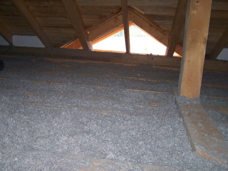 docieplenie granulat celulozy lub wełny  stropodachy WYCENA GRATIS