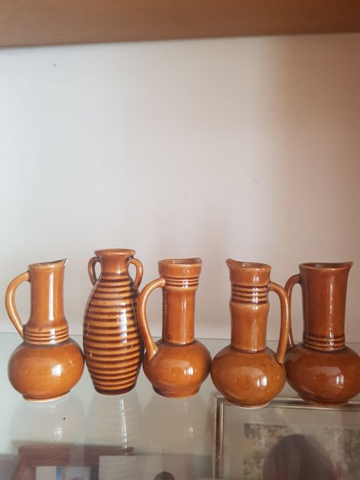 Kamionkowe dzbanuszki